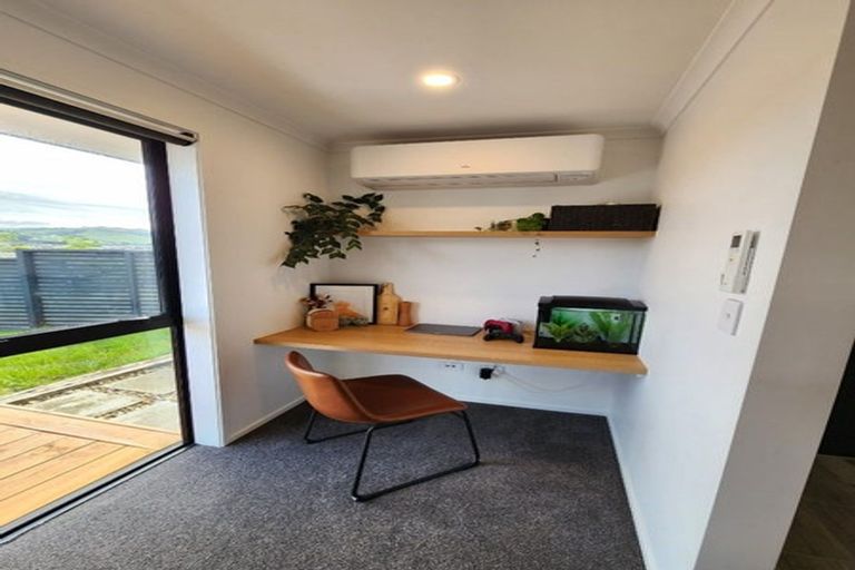 Photo of property in 12 Wingfield Road, Pokeno, 2402