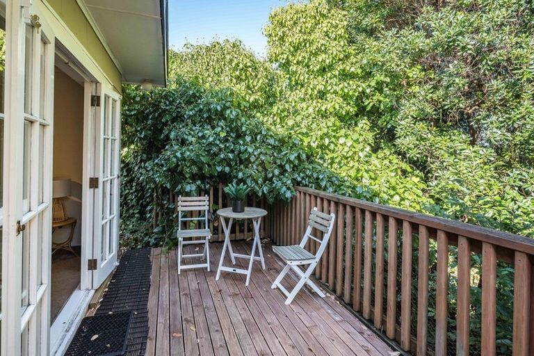 Photo of property in 48 Dale Road, Raumati South, Paraparaumu, 5032