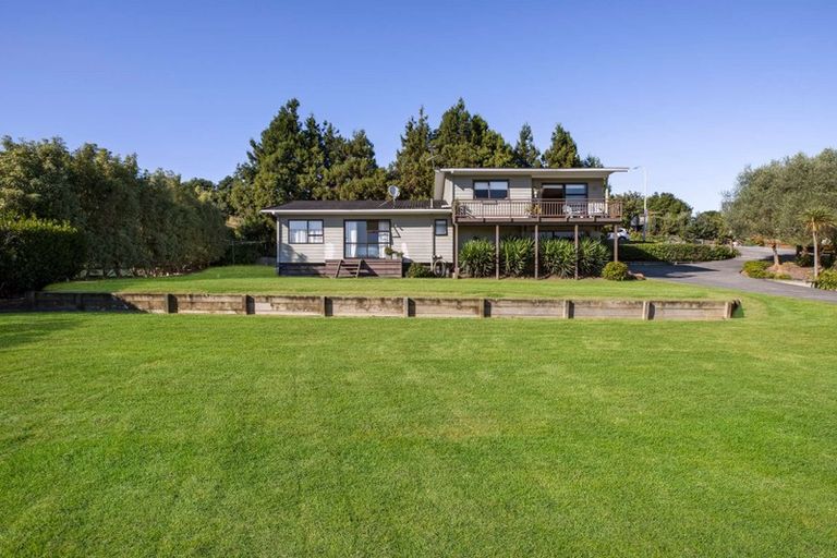 Photo of property in 90a Victoria Avenue, Waiuku, 2123