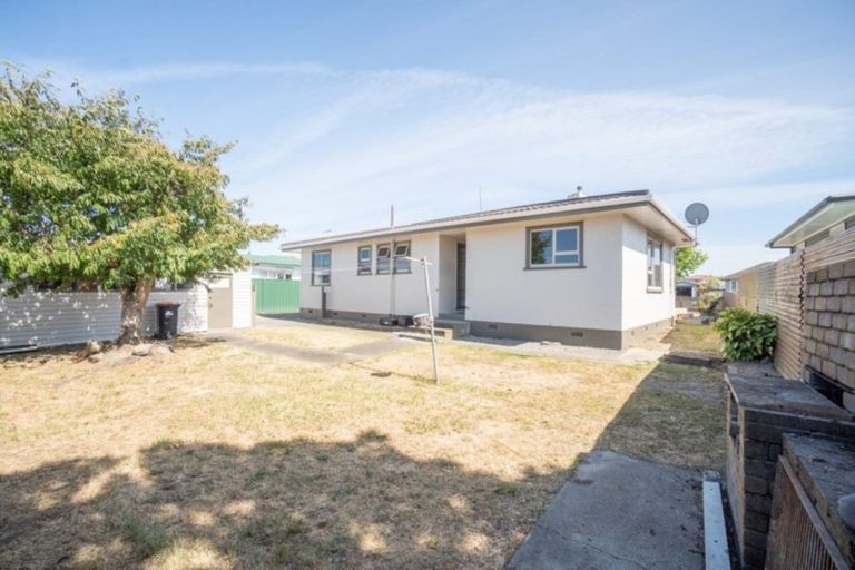 Photo of property in 26 Battersea Place, Roslyn, Palmerston North, 4414