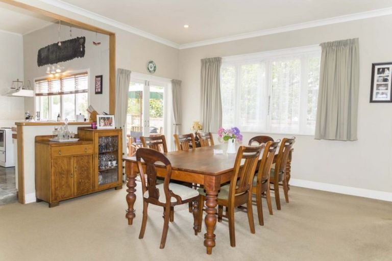 Photo of property in 30 Victoria Avenue, Dannevirke, 4930