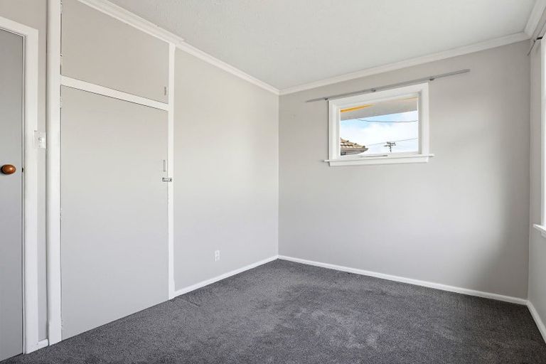 Photo of property in 5 Norrie Street, Redwood, Christchurch, 8051
