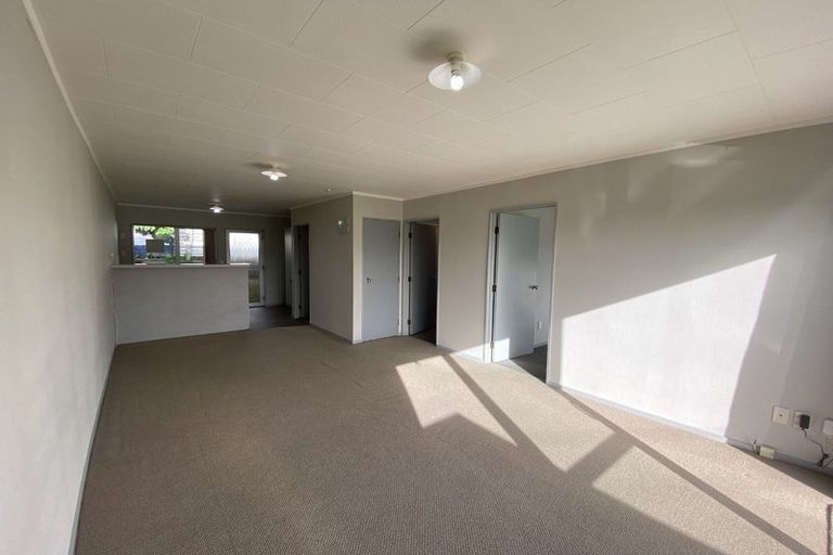 Photo of property in 4 Euclid Street, Vogeltown, New Plymouth, 4310