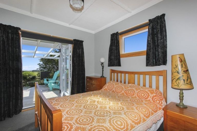 Photo of property in 1444 Carrington Road, Hurworth, New Plymouth, 4371