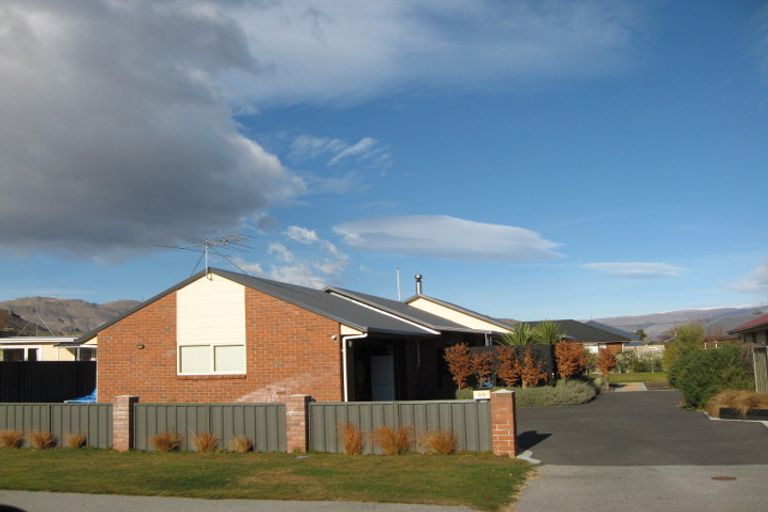 Photo of property in 54 Ortive Street, Cromwell, 9310