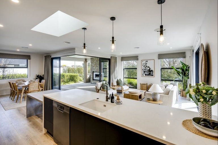 Photo of property in 140d Brookvale Road, Havelock North, 4130