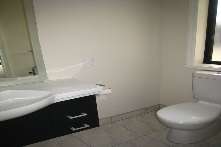 Photo of property in 97b Avenue Road, West End, Timaru, 7910