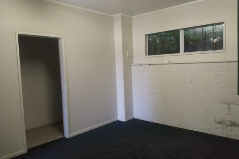 Photo of property in 6 Kenepuru Drive, Kenepuru, Porirua, 5022