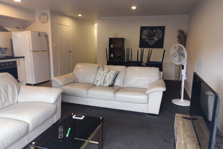 Photo of property in 9/100 Knighton Road, Hillcrest, Hamilton, 3216