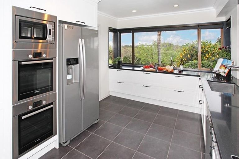 Photo of property in 722 Runciman Road, Runciman, Drury, 2578