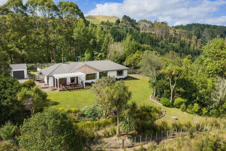 Photo of property in 102 Harrison Hill Road, Aokautere, Palmerston North, 4471