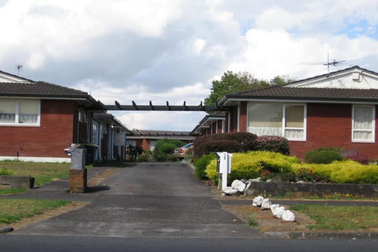 Photo of property in 2/128 Astley Avenue, New Lynn, Auckland, 0600