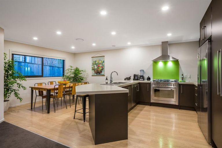 Photo of property in 32 Mo Street, Camborne, Porirua, 5026