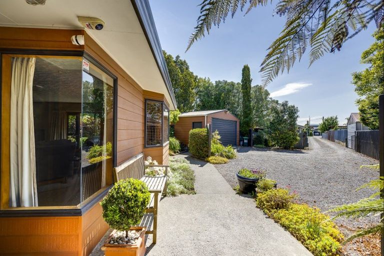 Photo of property in 1311 Caroline Road, Mayfair, Hastings, 4122