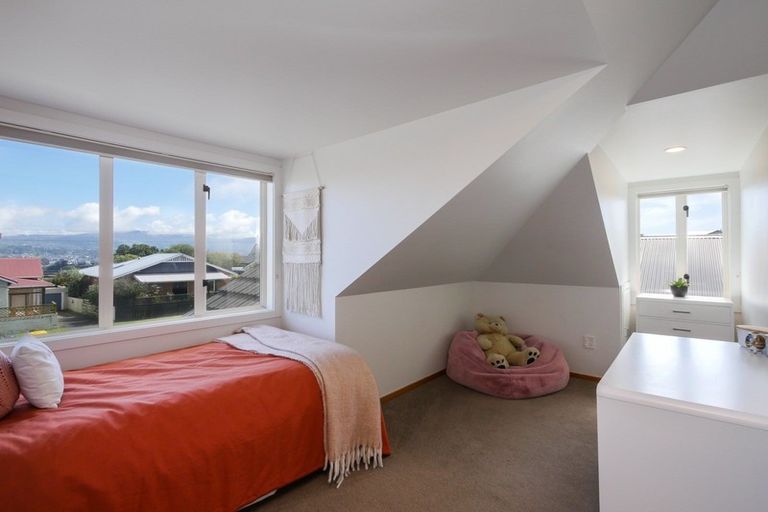 Photo of property in 28 Hunt Street, Andersons Bay, Dunedin, 9013