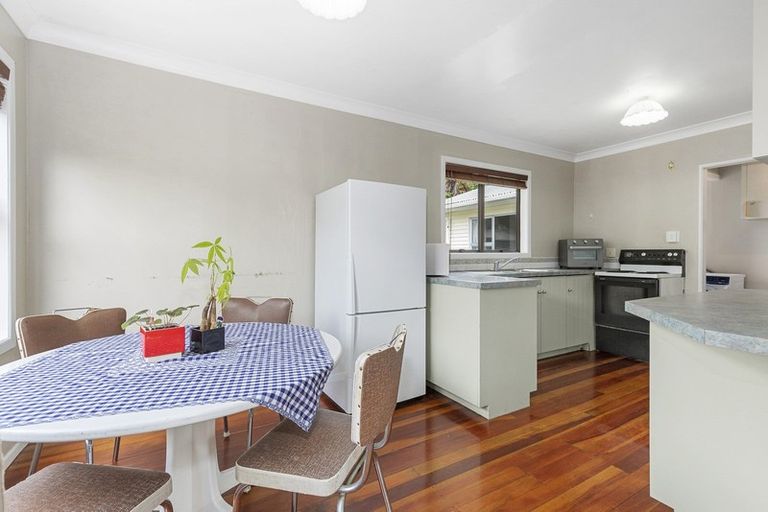 Photo of property in 6 Vine Street, Hillcrest, Hamilton, 3216