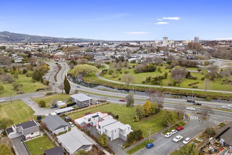 Photo of property in 12 Heywood Terrace, Richmond, Christchurch, 8013