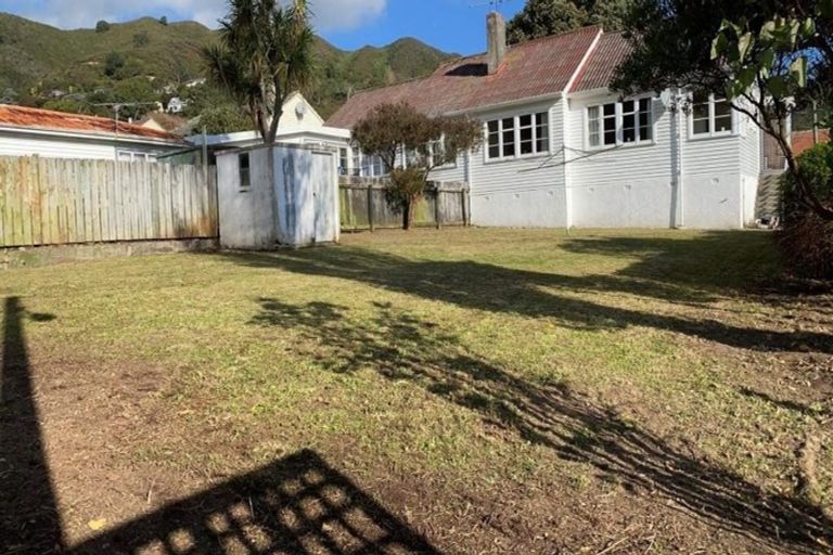 Photo of property in 70 Wilkie Crescent, Naenae, Lower Hutt, 5011