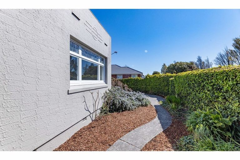 Photo of property in 81 Yaldhurst Road, Sockburn, Christchurch, 8042