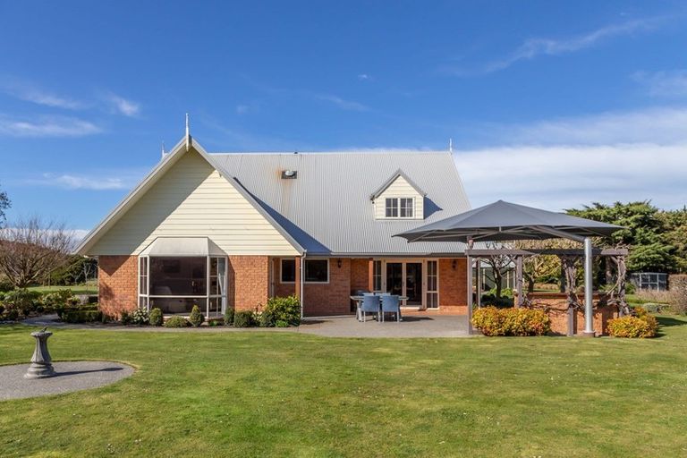 Photo of property in 973 Hoskyns Road, West Melton, Christchurch, 7671