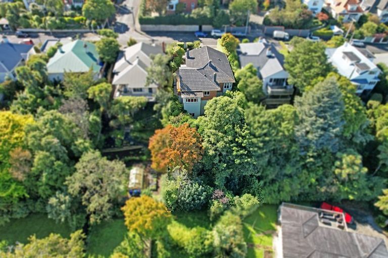 Photo of property in 21 Lynwood Avenue, Maori Hill, Dunedin, 9010