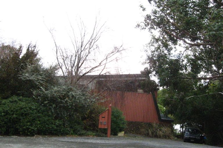 Photo of property in 24 Bayne Terrace, Macandrew Bay, Dunedin, 9014