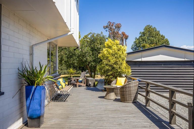 Photo of property in 209 Queenspark Drive, Parklands, Christchurch, 8083