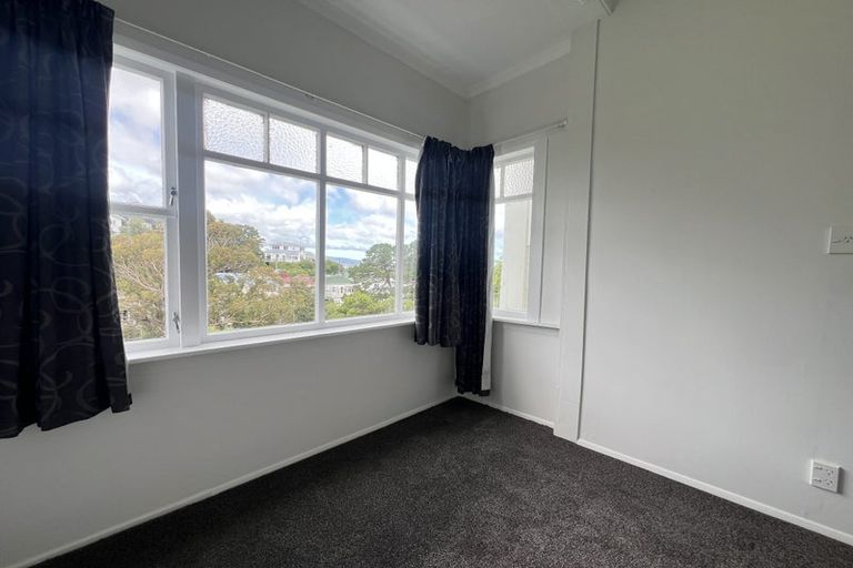Photo of property in 7 Hadfield Terrace, Kelburn, Wellington, 6012