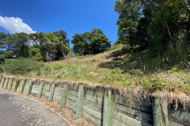 Photo of property in 4 Three Paddock Lane, Fitzherbert, Palmerston North, 4410