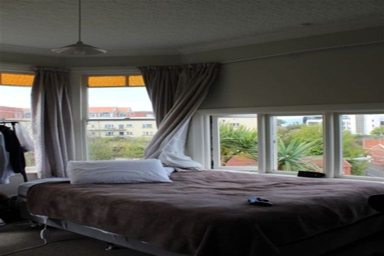 Photo of property in 5 Elm Row, Dunedin Central, Dunedin, 9016