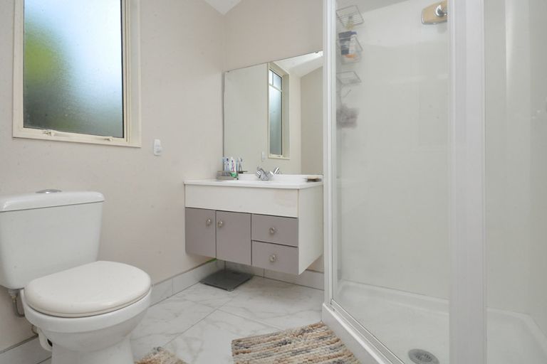 Photo of property in 26 Bellville Drive, Clendon Park, Auckland, 2103