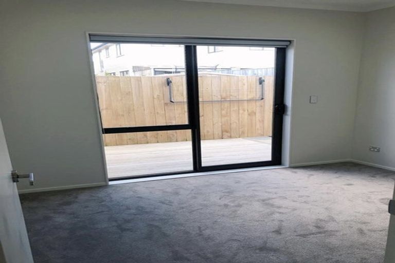 Photo of property in 10 Lisnoble Road, Flat Bush, Auckland, 2019