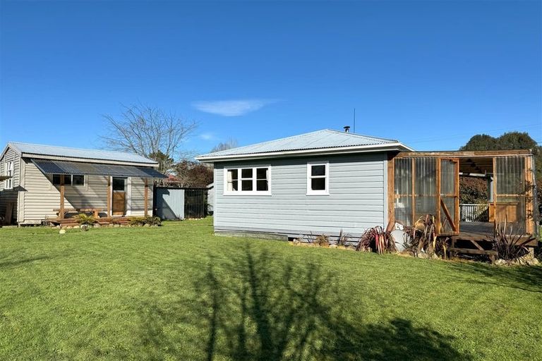 Photo of property in 21 Red Jacks Road, Ngahere, Dobson, 7872