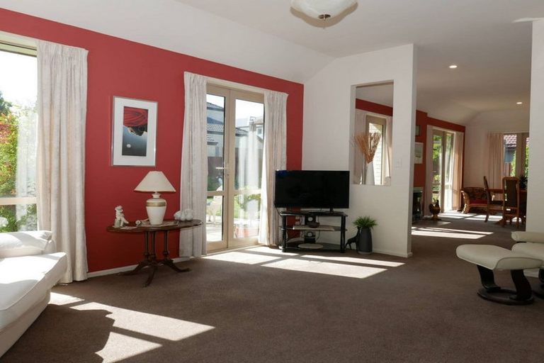 Photo of property in 5 Richard Seddon Drive, Northwood, Christchurch, 8051