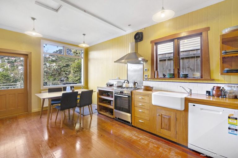 Photo of property in 133 Daniell Street, Newtown, Wellington, 6021