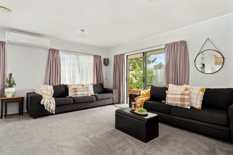 Photo of property in 10b Resolution Road, Welcome Bay, Tauranga, 3112