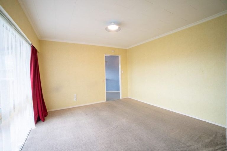 Photo of property in 1 Wedgwood Grove, Highbury, Palmerston North, 4412