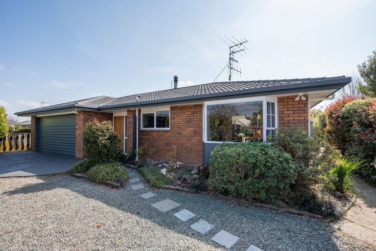 Photo of property in 12 Malthouse Crescent, Brightwater, 7022