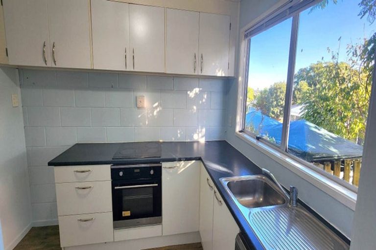 Photo of property in 4/174 Birkdale Road, Birkdale, Auckland, 0626
