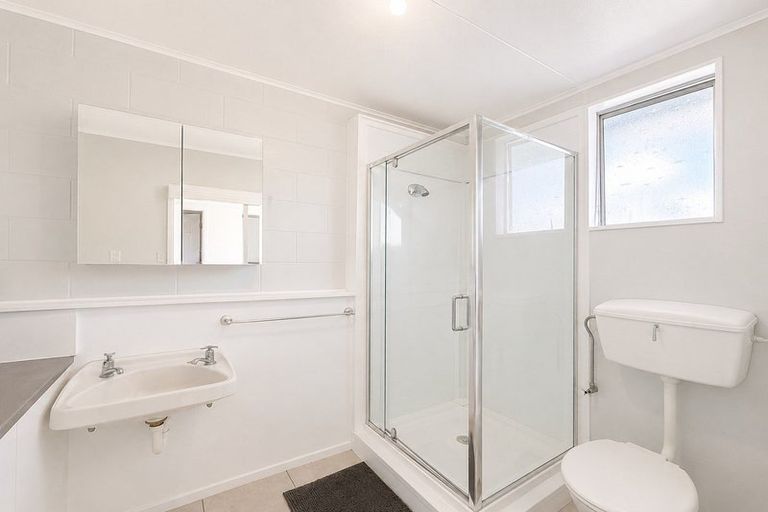 Photo of property in 46 Awamutu Grove, Waiwhetu, Lower Hutt, 5010