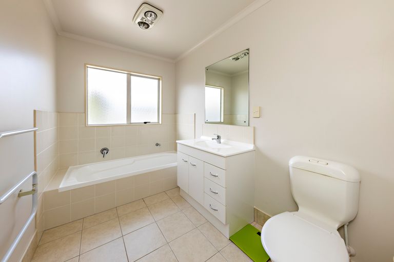 Photo of property in 23 Ginko Place, Mangere, Auckland, 2022