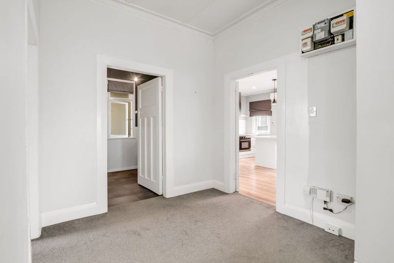 Photo of property in 23 South Street, West End, Palmerston North, 4410