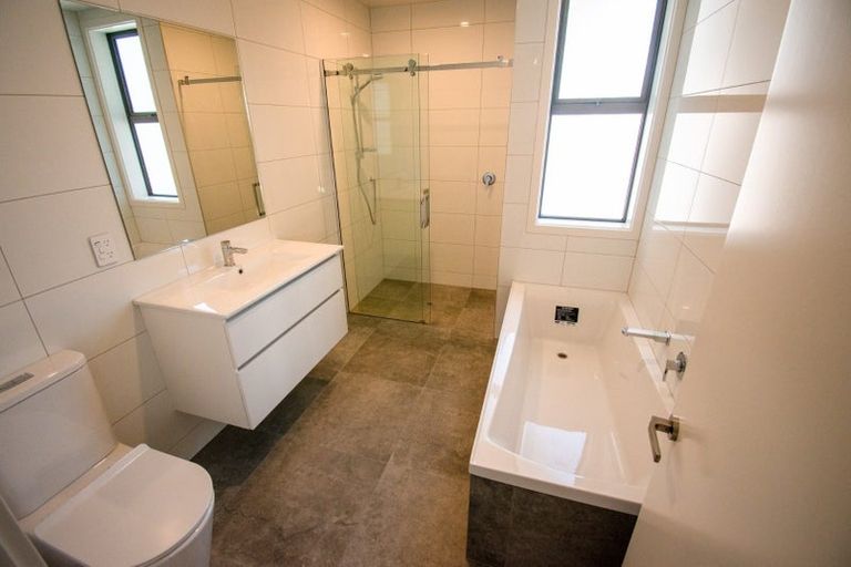 Photo of property in 1/1a Wherstead Road, Cashmere, Christchurch, 8022