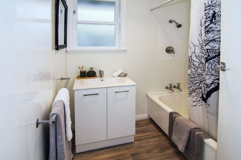 Photo of property in 15 Jones Place, Masterton, 5810