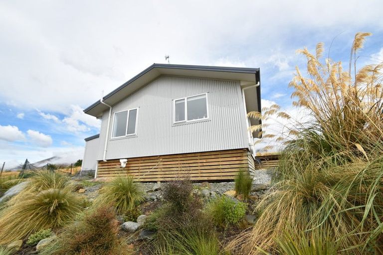 Photo of property in 51 Ohau Drive, Lake Ohau, Twizel, 9412