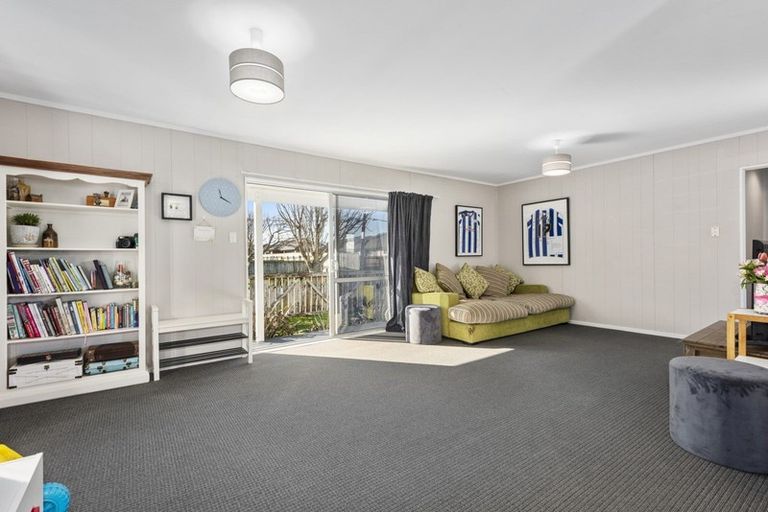 Photo of property in 41 Tararua Street, Trentham, Upper Hutt, 5018