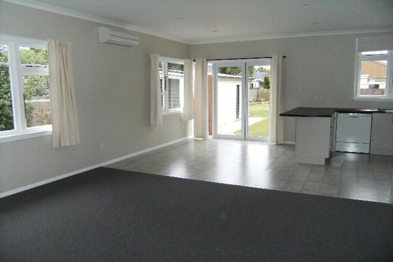 Photo of property in 138 Vagues Road, Northcote, Christchurch, 8052