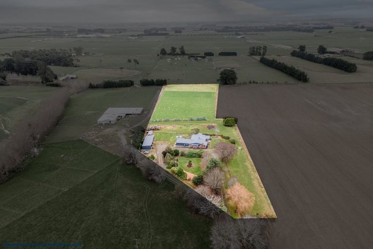 Photo of property in 216 Ryal Bush Wallacetown Road, Branxholme, Invercargill, 9876