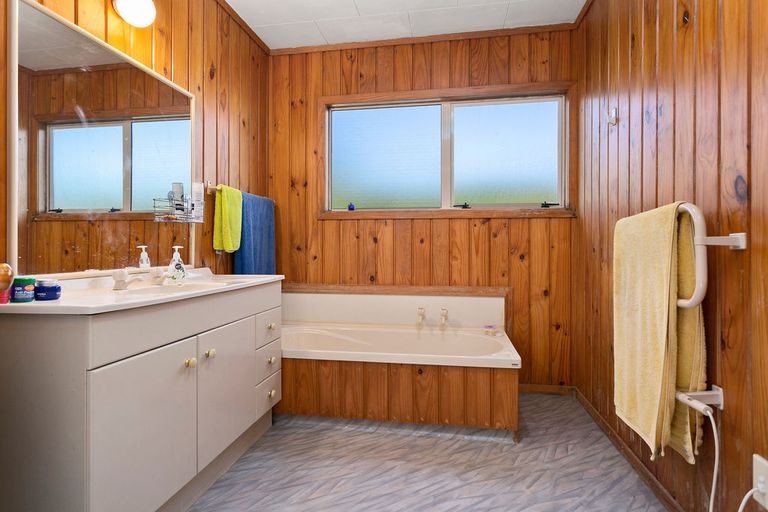 Photo of property in 135a Williams Street, Cambridge, 3434