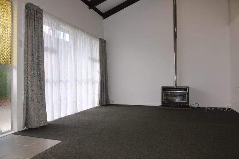 Photo of property in 7a Aroha Street, Takaro, Palmerston North, 4410